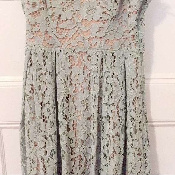 H&M Mint Green Lace Nude Spaghetti Strap Midi Event Dress Women's Size 4 Small S - Picture 8 of 12